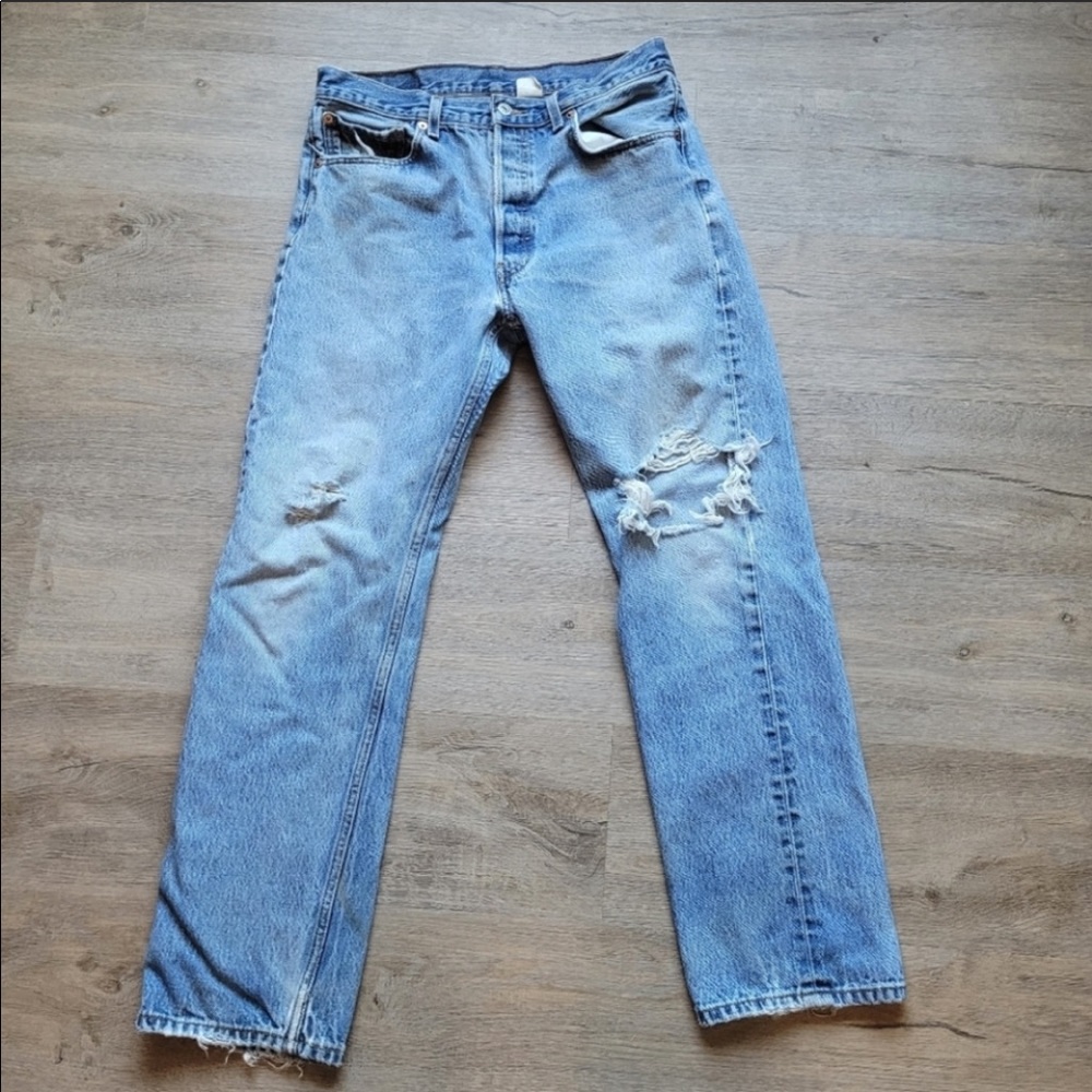 Vintage Levi's 501 xx high rise button fly jeans